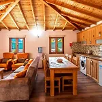 Villa Havuzu Korunakli Jakuzili